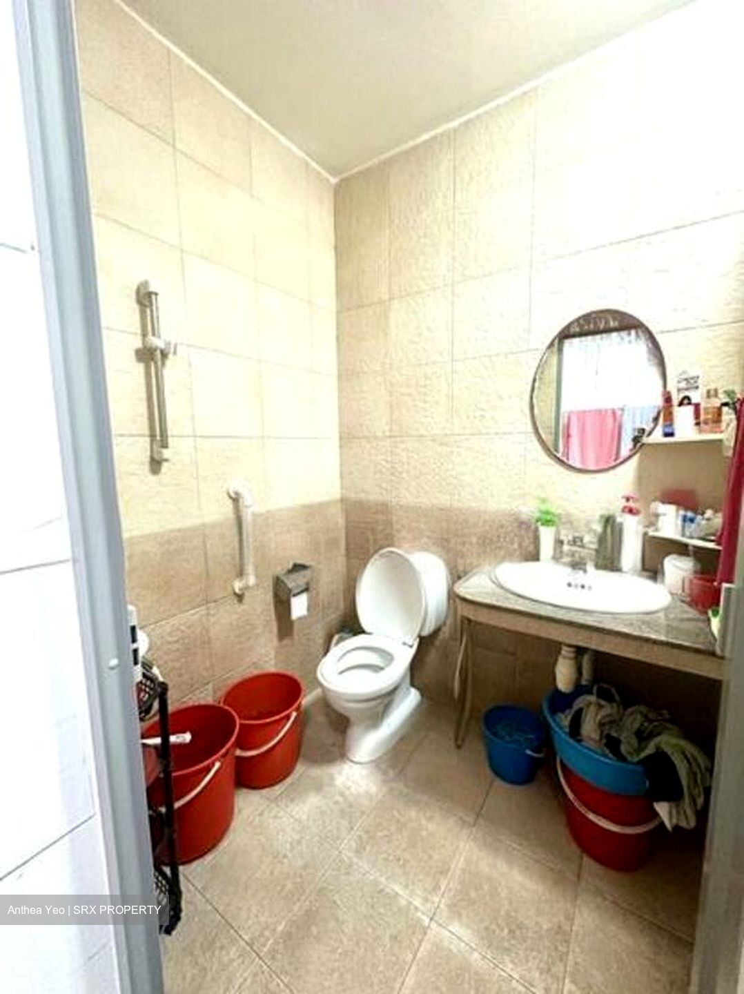 Llyn Gardens (D19), Terrace #497632781